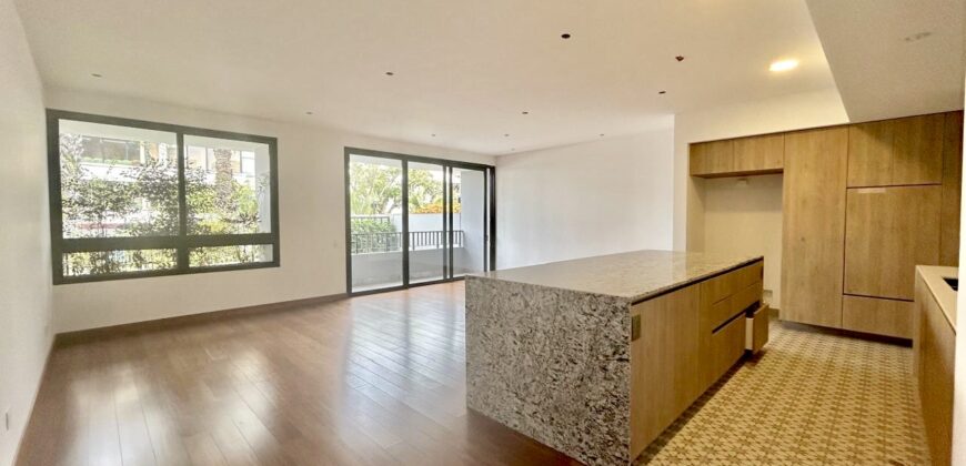 Venta de Moderno Departamento de Estreno con Terraza en San Isidro